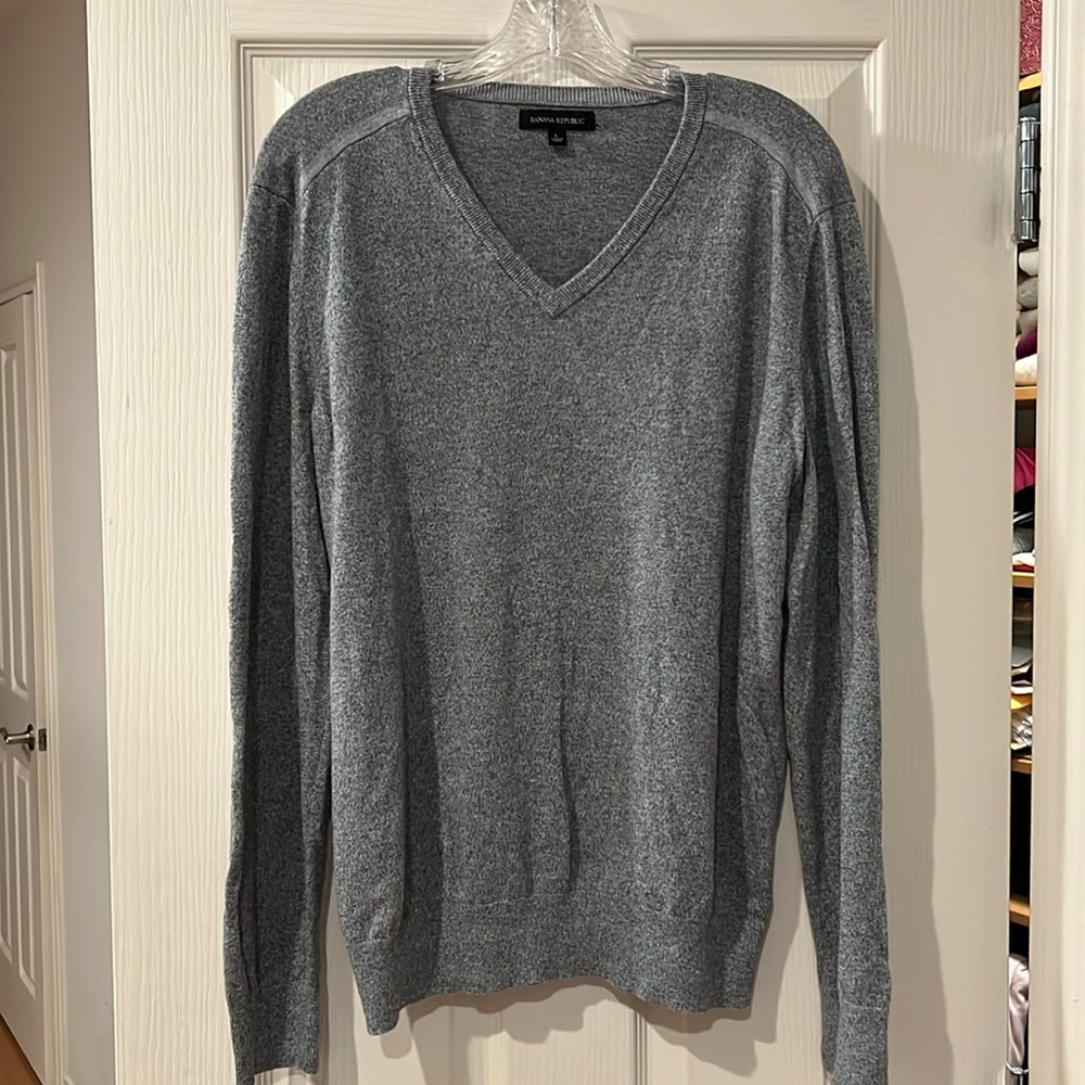 Nice Banana Republic Lightweight Sweater